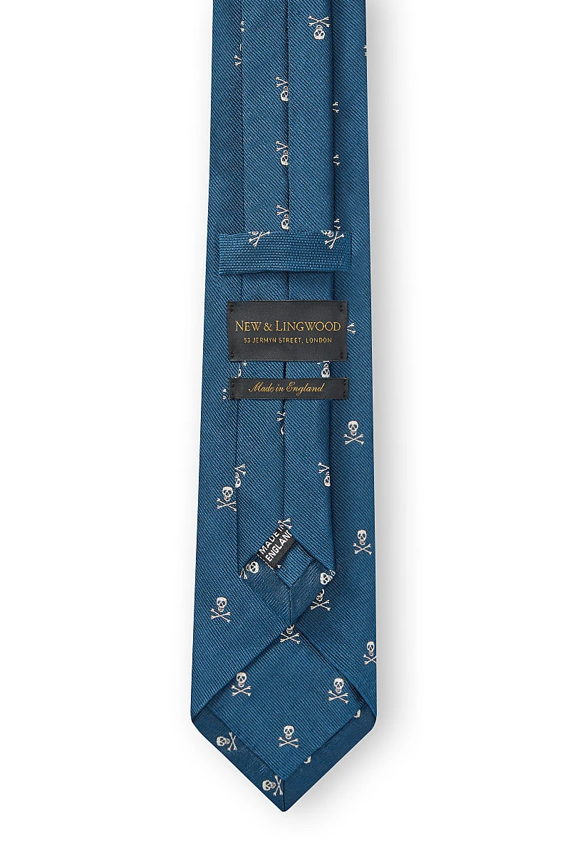 Blue & Cream Skull & Crossbones Silk Tie 3 Blue & Cream Skull & Crossbones Silk Tie - Image 3