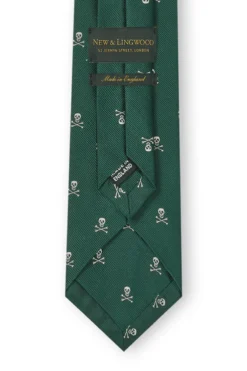 Green & Silver Skull & Crossbones Silk Tie 7 Green & Silver Skull & Crossbones Silk Tie -Fashion-New and Lingwood 3022740 skull crossbones tie green cream 4
