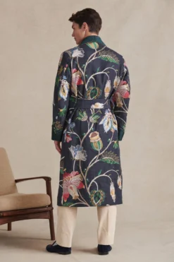 Embroidered Floral Lined Dressing Gown -Fashion-New and Lingwood 402274 1 1 1 scaled