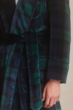 Black Watch Lined Velvet Dressing Gown 7 Black Watch Lined Velvet Dressing Gown -Fashion-New and Lingwood black watch lined cotton velvet dressing gown green 066 scaled