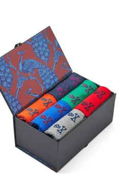 Coloured Skull & Crossbones Mid Calf Cotton 6 Sock Gift Box