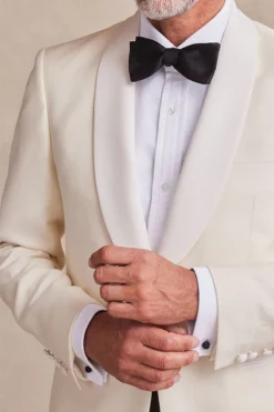 White Dinner Jacket -Fashion-New and Lingwood sb1 white 0004 layer 129