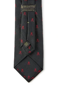 Black & Red Skull & Crossbones Silk Tie -Fashion-New and Lingwood skull crossbone tie blkred 3 1