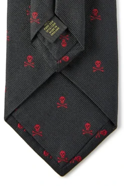 Black & Red Skull & Crossbones Silk Tie -Fashion-New and Lingwood skull crossbone tie blkred 4 1